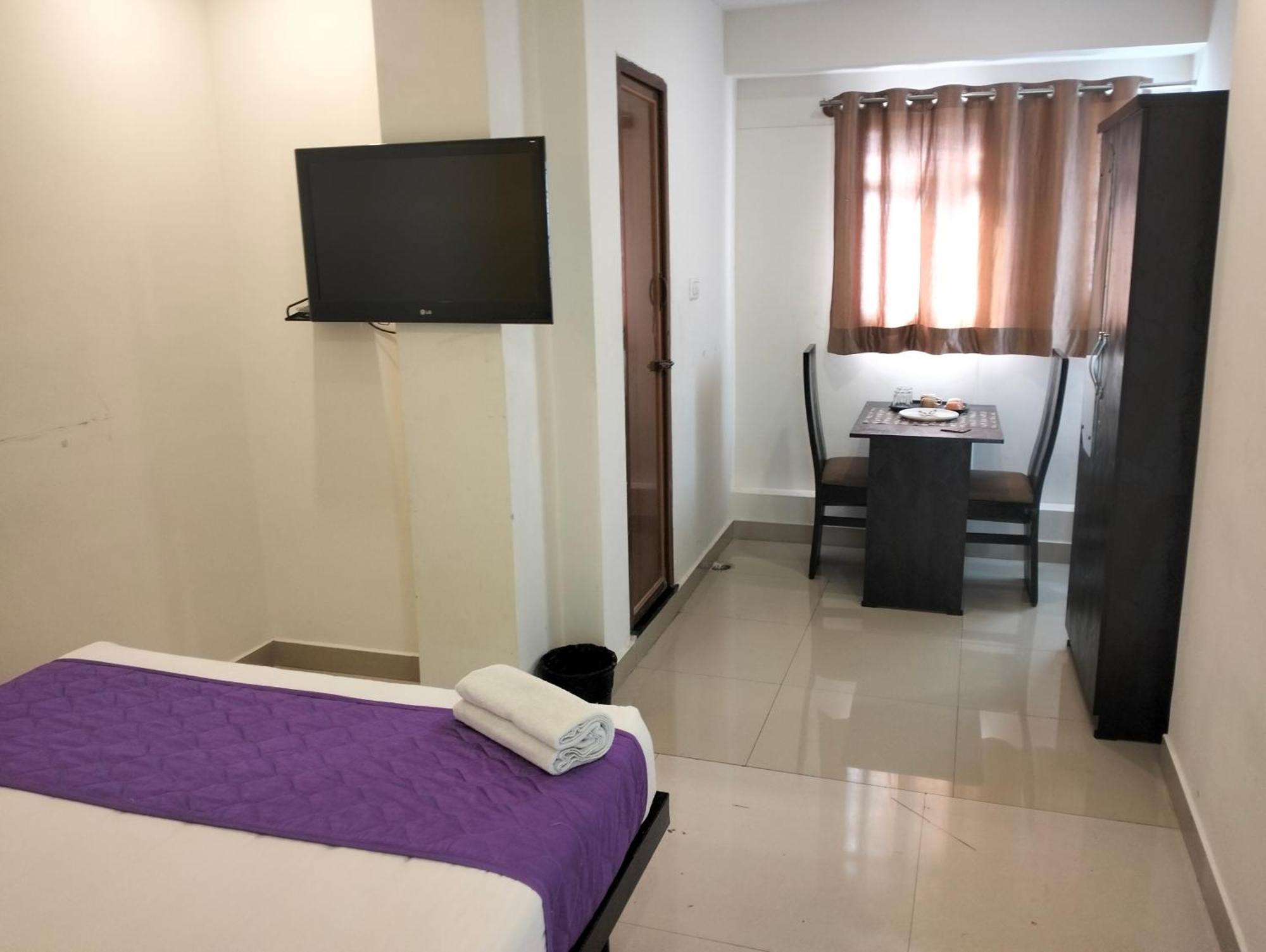 העיר בנגלור Hotel Sy Comforts מראה חיצוני תמונה